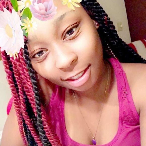 Meet the Posher Other - Meet your Posher, Shaye